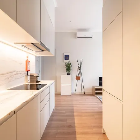 Escadaria 21 By House And People בראגה