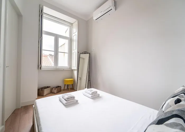 Escadaria 21 By House And People Apartment